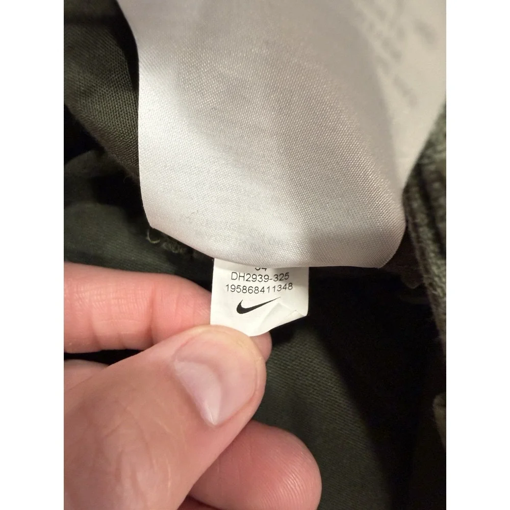 Nike SB Skate Shorts Cargo Khaki Men's 34 Green